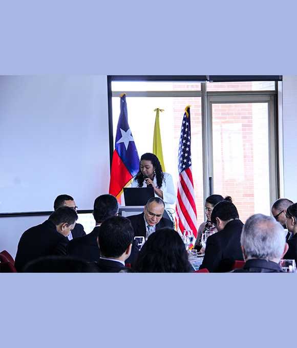 mercadeo y marketing en el congreso de relaciones publicas con el sector de hidrocarburos y la gestion juridica